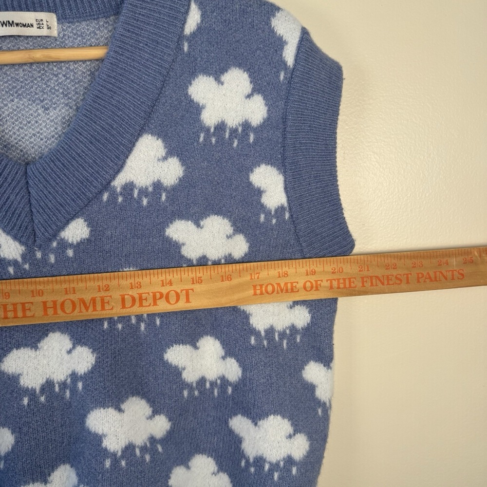 BBMW Graphic Knit Sweater Vest VNeck Womens Large Clouds Rainy Novelty Cropped - Picture 6 of 7